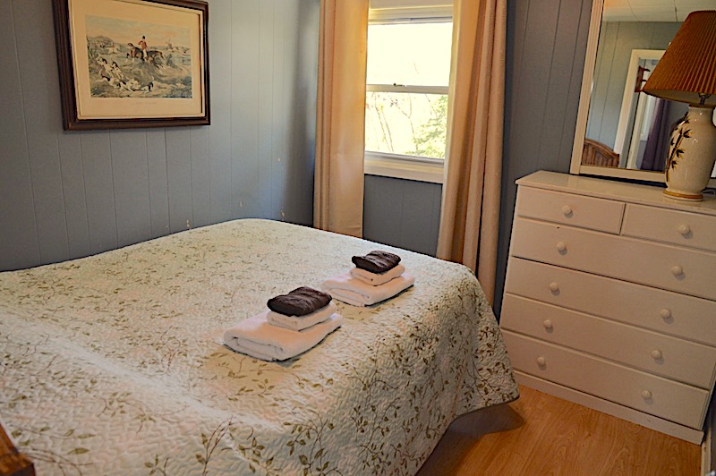 Cottage Rental, Doran Bay Resort, Iroquois,Ontario,Canada Cottage 1